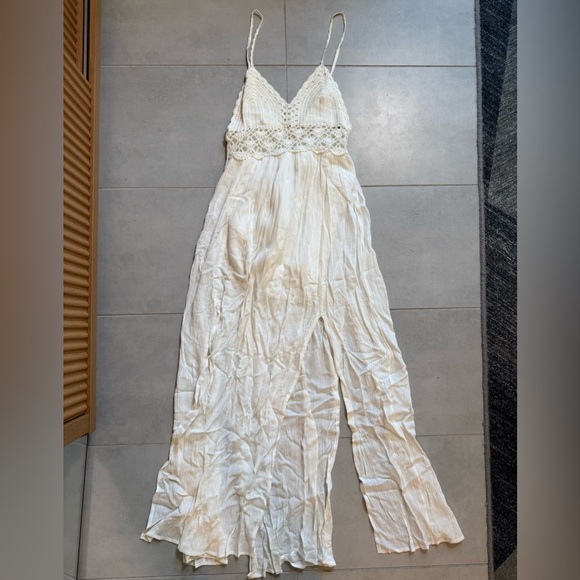 RAGA Dresses & Skirts - RAGA White Tiered Ruffled Maxi Dress